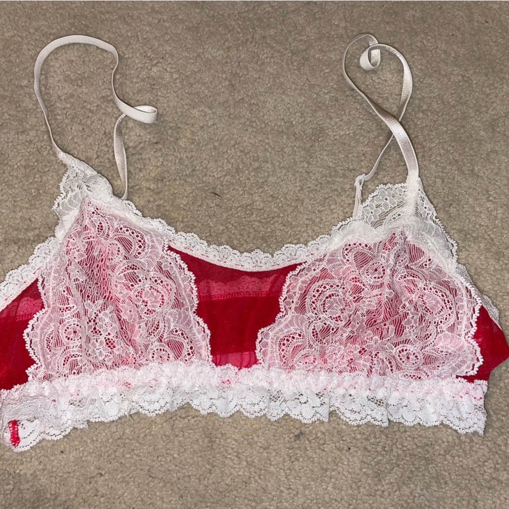Hanky Panky Red and White Lace Bra Bralette